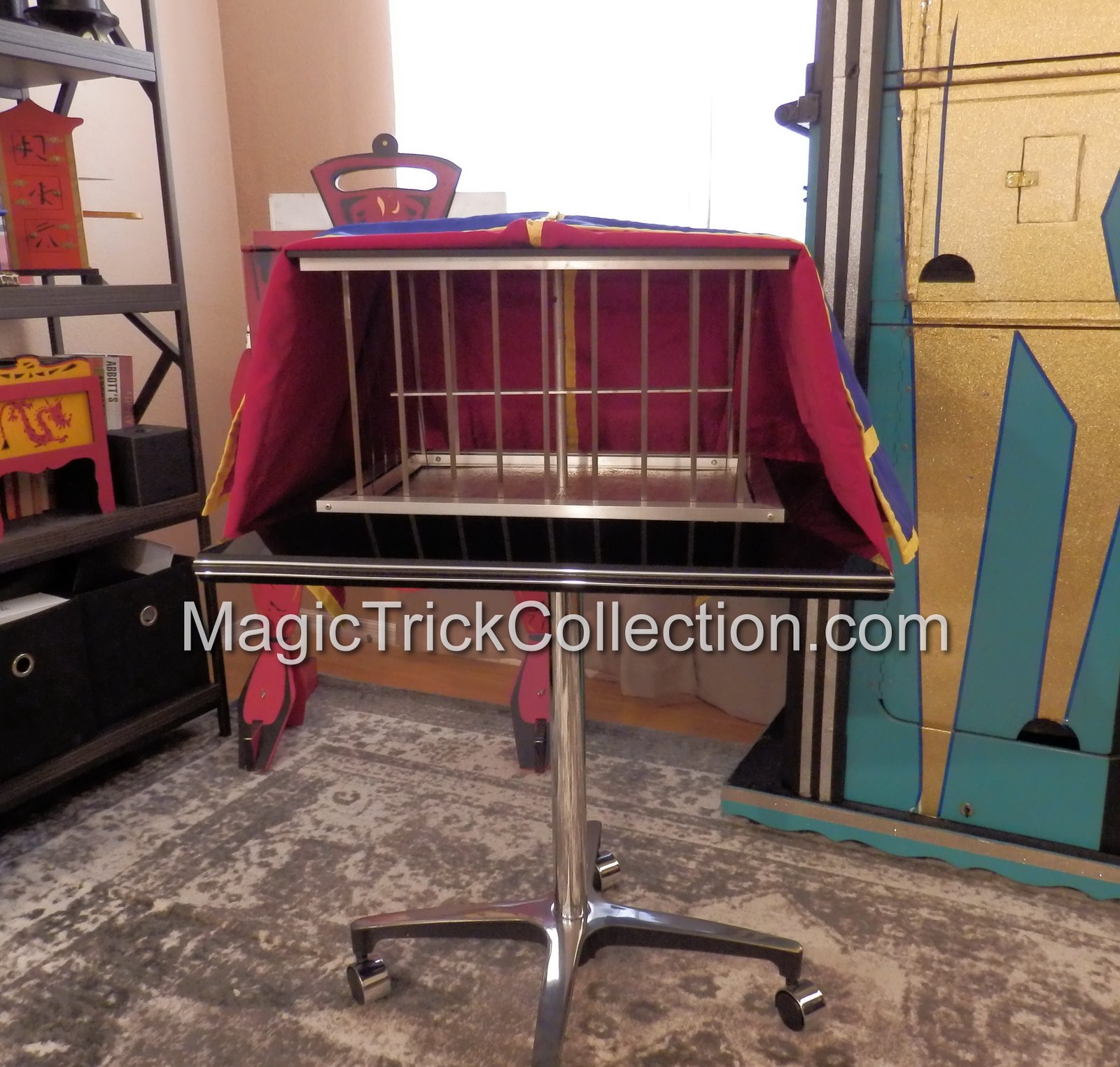 Proline Vanishing Dove Cage