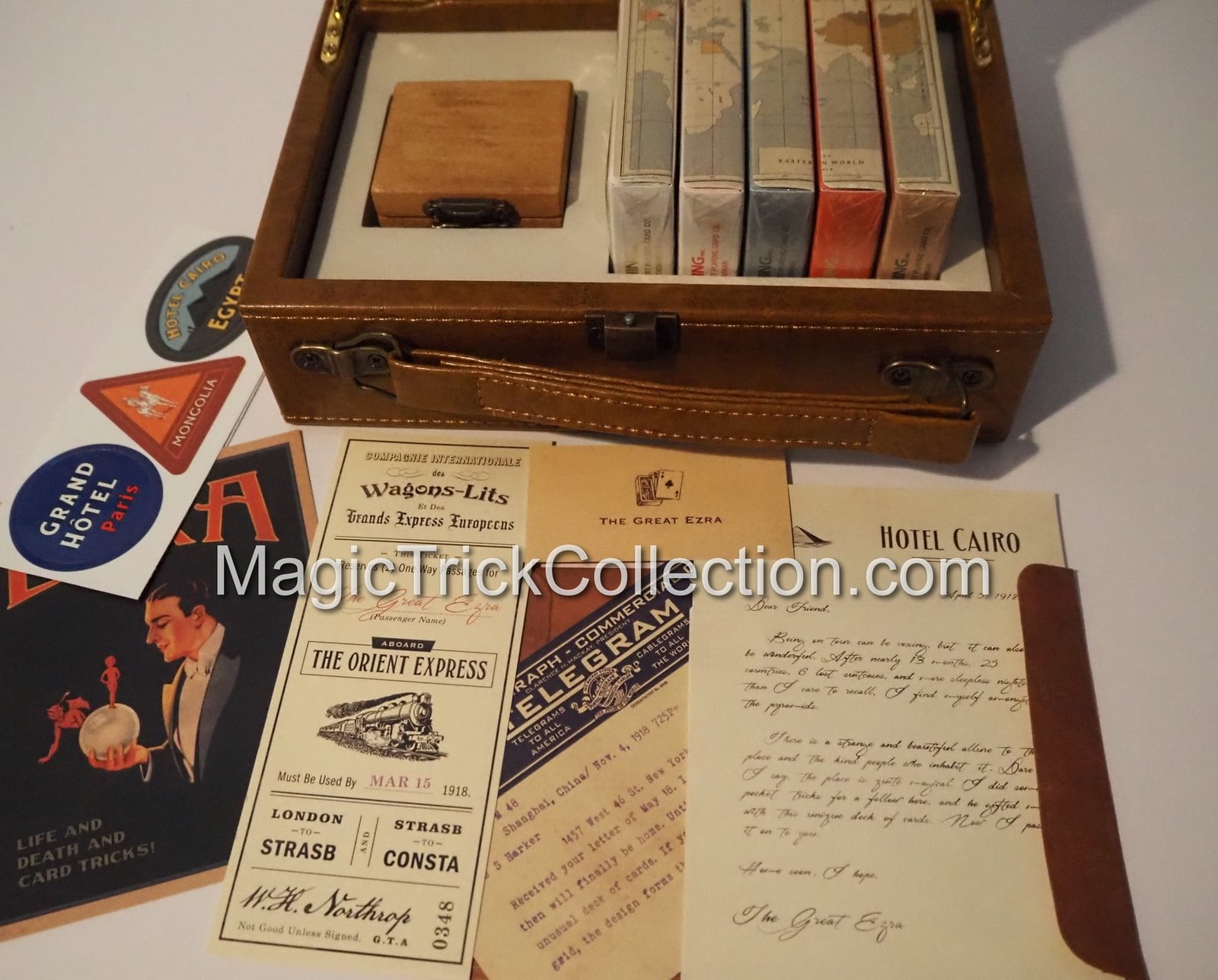 Limited World Tour Deluxe Set 5 Decks, Compass and Case - MagicTrickCollection.com Rare & Vintage Collectible Magic Tricks