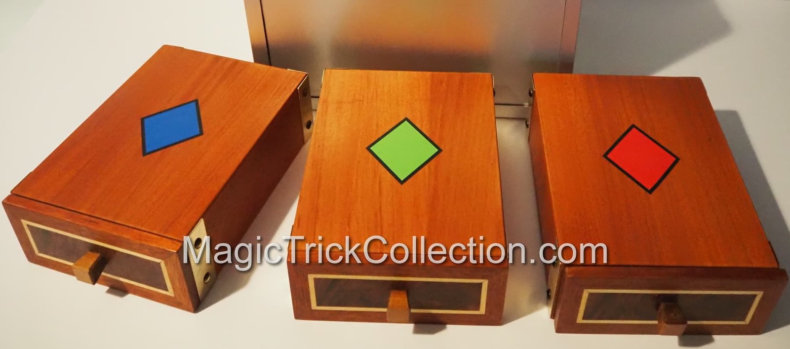 Quantum Logic by Metal WriTing - MagicTrickCollection.com Rare & Vintage Collectible Magic Tricks