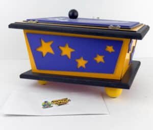 Magic trick wanted   wolfs magic tak apart box   magictrickcollection Com | magic trick collection